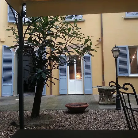 Apartment Little Garden Donatello *